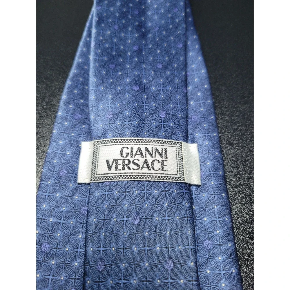 Gianni Versace Men's Necktie Blue Geometric Silk 3.75 x 58 Excellent